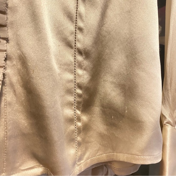 White House Black Market Ivory Silk Stretch Satin Blouse Ruffle Quiet Luxury - Picture 8 of 11